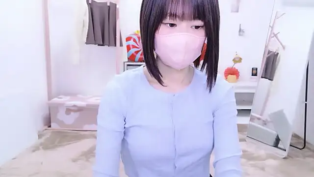 Im Yu-na online show from 02/20/26, 02:50