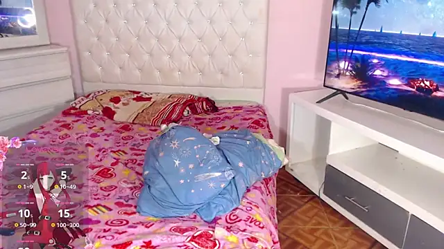 Snapshot of DannaDocell chatting on 02/10/25, 08:42 DannaDocell online show from 02/10/25, 08:42