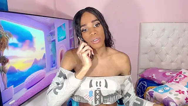 Snapshot of DannaDocell chatting on 03/19/25, 05:06 DannaDocell online show from 03/19/25, 05:06