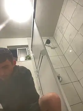 kevinsito1 online show from 12/14/25, 12:54