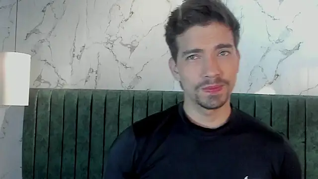 Ian Daviz online show from 02/15/25, 08:11