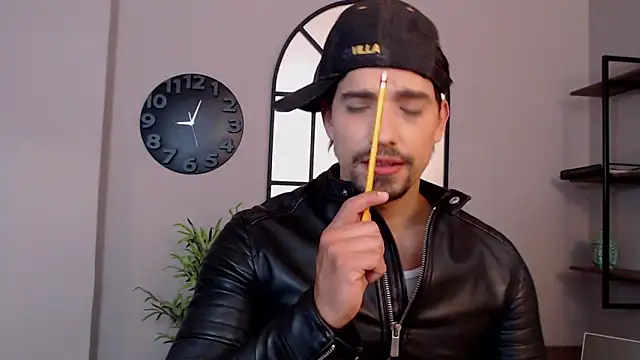 Ian Daviz online show from 02/20/25, 02:07