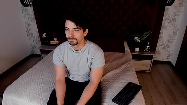 Ian Daviz online show from 10/08/25, 11:52