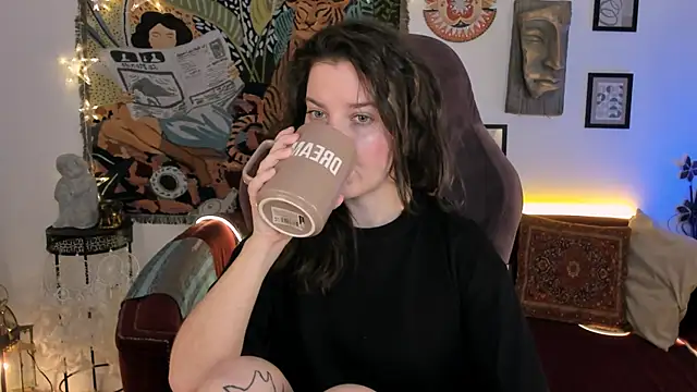 JackieByrd online show from 03/21/25, 01:23