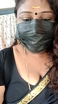 Snapshot of simran21 chatting on 12/28/24, 11:52 simran21 online show from 12/28/24, 11:52