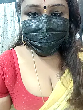 Snapshot of simran21 chatting on 01/18/25, 12:47 simran21 online show from 01/18/25, 12:47