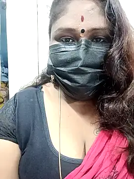 Snapshot of simran21 chatting on 02/04/25, 03:26 simran21 online show from 02/04/25, 03:26