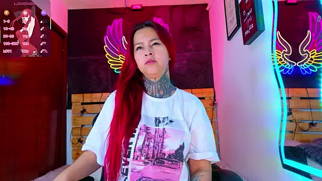 meghan nill online show from 04/16/26, 03:07