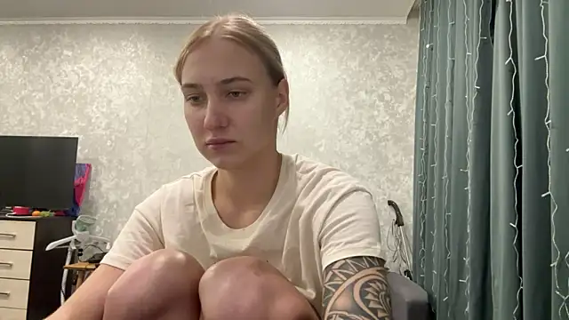 AnneBall online show from 12/26/24, 01:21