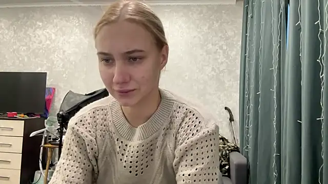 AnneBall online show from 12/30/24, 12:42