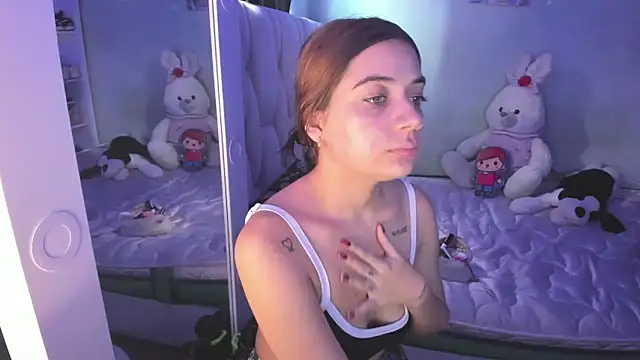 KittyKlum online show from 12/18/25, 04:46