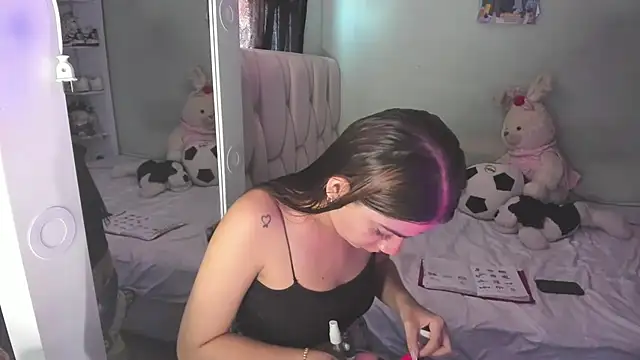 KittyKlum online show from 03/19/26, 05:17