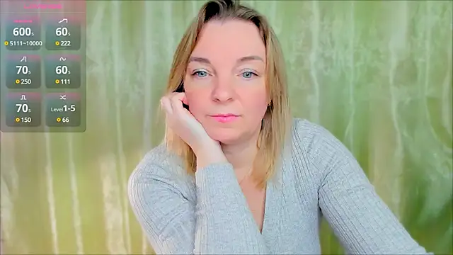 Snapshot of Regina__blue chatting on 02/06/25, 04:36 Regina blue online show from 02/06/25, 04:36