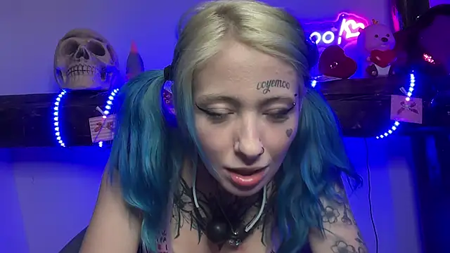 coyemoo online show from 02/10/25, 11:13