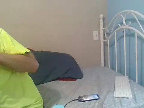 Snapshot of SmokingSloth chatting on 03/05/25, 11:28 SmokingSloth online show from 03/05/25, 11:28