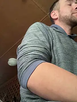 Snapshot of SmokingSloth chatting on 03/09/25, 08:10 SmokingSloth online show from 03/09/25, 08:10