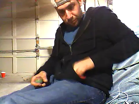 Snapshot of SmokingSloth chatting on 03/13/25, 01:32 SmokingSloth online show from 03/13/25, 01:32