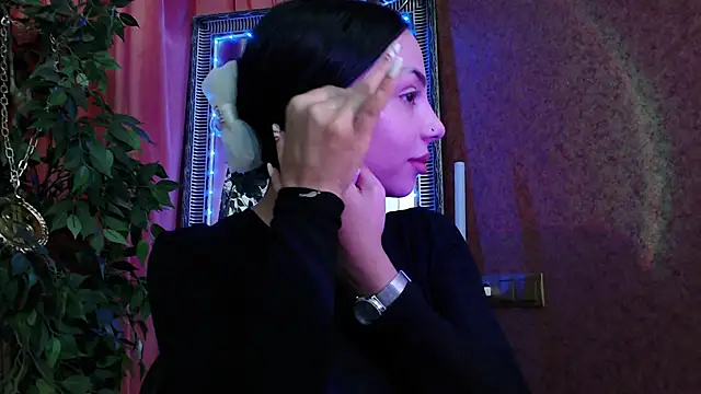 MissJuliax online show from 11/13/25, 07:18