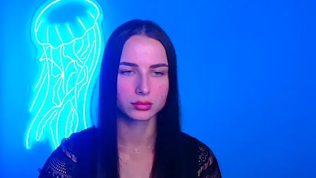 Eva Janee online show from 09/15/25, 11:21