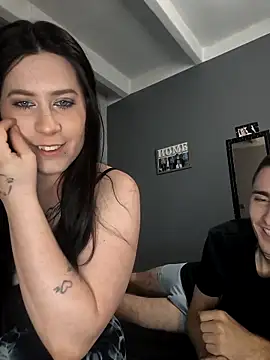 Snapshot of Anyonymuss chatting on 10/18/25, 03:35 Anyonymuss online show from 10/18/25, 03:35