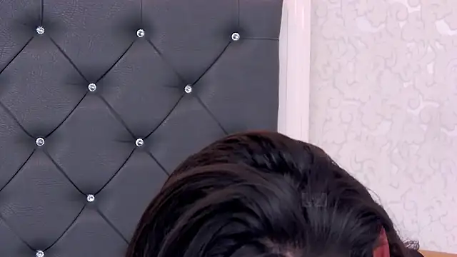 LorenneMays online show from 02/26/25, 01:00