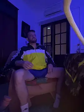 PutaNieves1983 online show from 12/17/25, 05:24