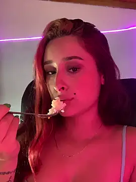 hannaa brown online show from 03/22/25, 01:11