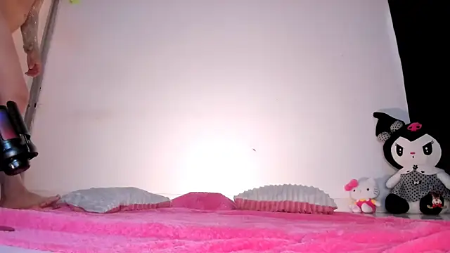 Anyelaaaa online show from 04/28/26, 07:08