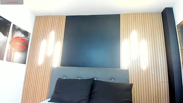 EvaaLovia1 online show from 03/12/26, 01:17