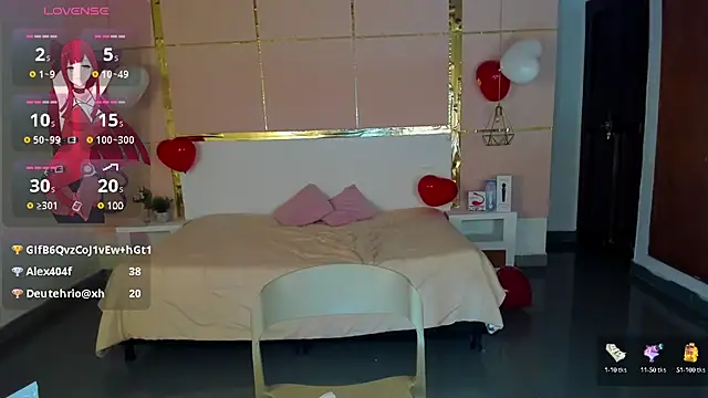 Snapshot of EsmeraldaLindsey chatting on 02/15/25, 10:33 EsmeraldaLindsey online show from 02/15/25, 10:33