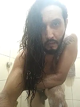 Snapshot of markikijr21 chatting on 10/20/25, 02:23 markikijr21 online show from 10/20/25, 02:23