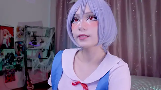 Snapshot of Carolina_Leep chatting on 10/19/25, 02:40 Carolina Leep online show from 10/19/25, 02:40