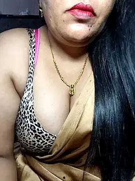 Snapshot of sneha_rose chatting on 05/08/26, 04:56 sneha rose online show from 05/08/26, 04:56