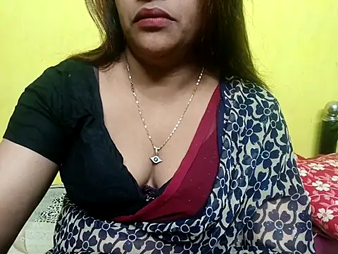 Snapshot of Sexyranibhabhi chatting on 11/09/25, 02:26 Sexyranibhabhi online show from 11/09/25, 02:26