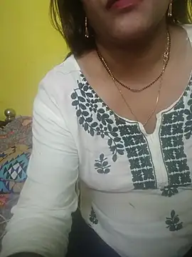 Sexyranibhabhi online show from 07/13/26, 04:21
