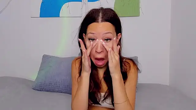 Snapshot of SelenaRousey chatting on 02/26/25, 06:04 SelenaRousey online show from 02/26/25, 06:04