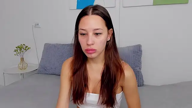 Snapshot of SelenaRousey chatting on 11/13/25, 07:18 SelenaRousey online show from 11/13/25, 07:18