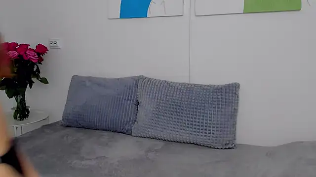 Snapshot of SelenaRousey chatting on 11/20/25, 07:08 SelenaRousey online show from 11/20/25, 07:08