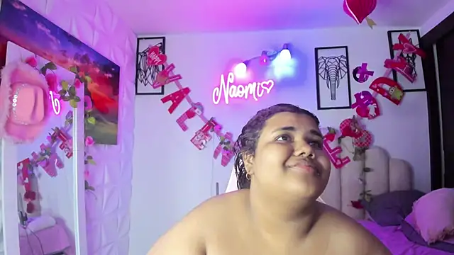 NaomiAsha online show from 02/19/25, 10:09