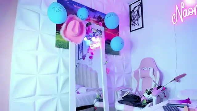 NaomiAsha online show from 03/16/25, 01:49