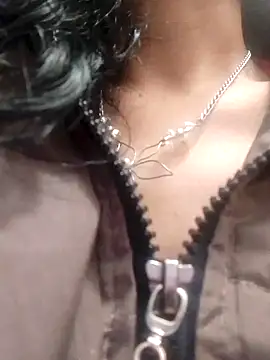 AlexandraJones  online show from 03/11/25, 07:15