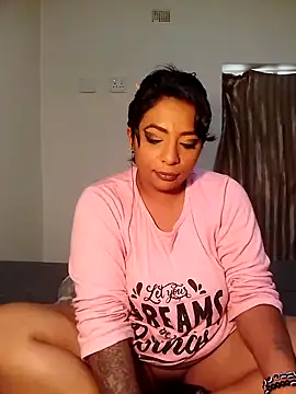 Snapshot of indianstormxo_ chatting on 11/24/25, 09:31 indianstormxo online show from 11/24/25, 09:31