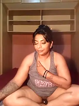 Snapshot of indianstormxo_ chatting on 12/02/25, 08:41 indianstormxo online show from 12/02/25, 08:41