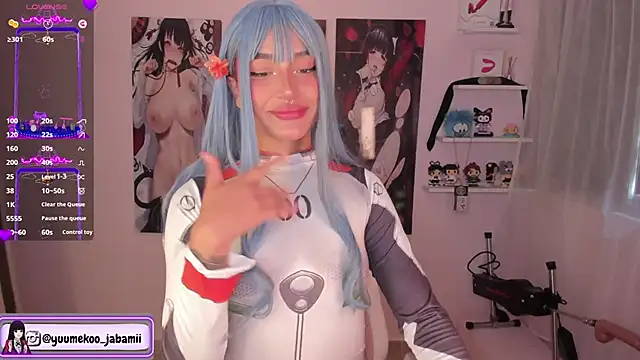 Snapshot of Sweet-bunny1 chatting on 02/25/25, 07:36 Sweet-bunny1 online show from 02/25/25, 07:36