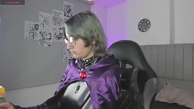 SukiFuyu  online show from 02/27/25, 12:45