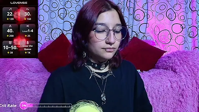 SukiFuyu  online show from 10/14/25, 11:16