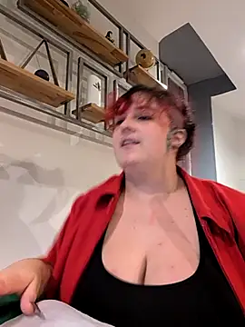 LadyRochester online show from 09/29/25, 10:47