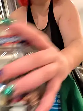 LadyRochester online show from 11/21/25, 08:40