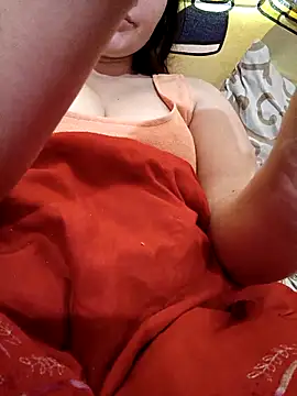 Snapshot of ZeFFirky chatting on 10/15/25, 11:54 ZeFFirky online show from 10/15/25, 11:54