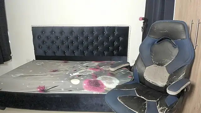  diegsz  online show from 04/10/26, 01:27